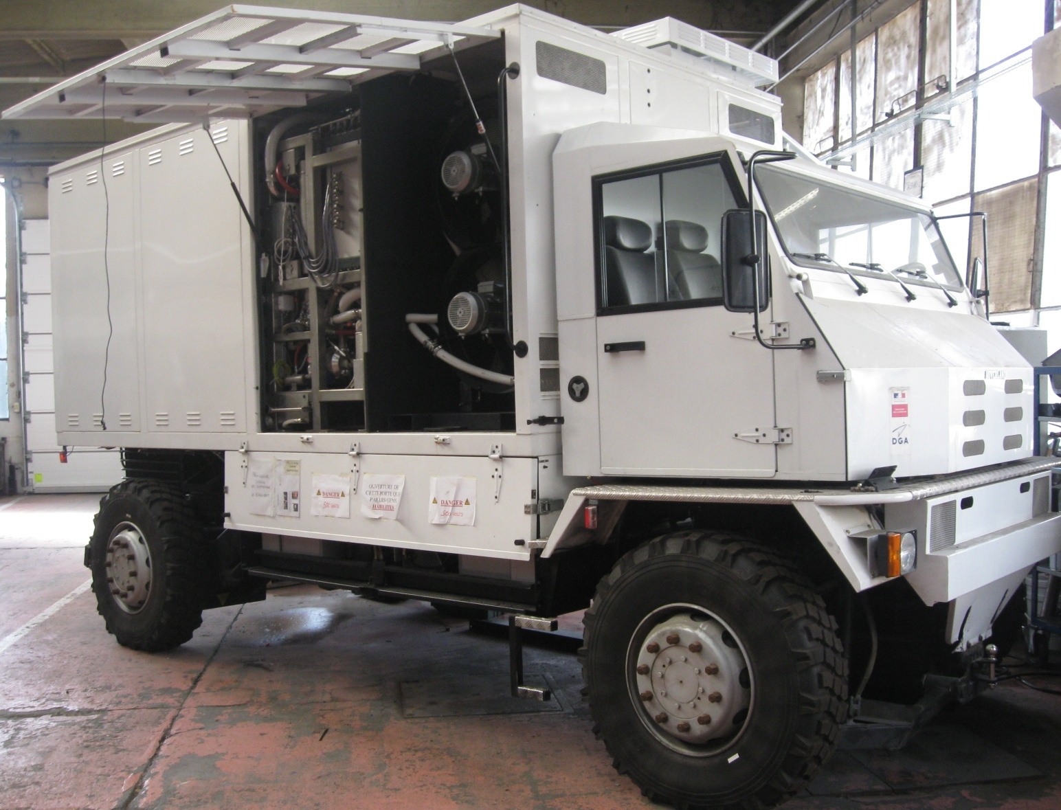 ECCE: Off-highway fuel cell system for DGA